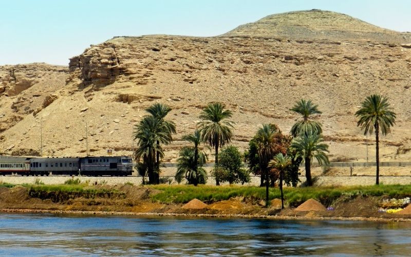 le caire assouan train de nuit